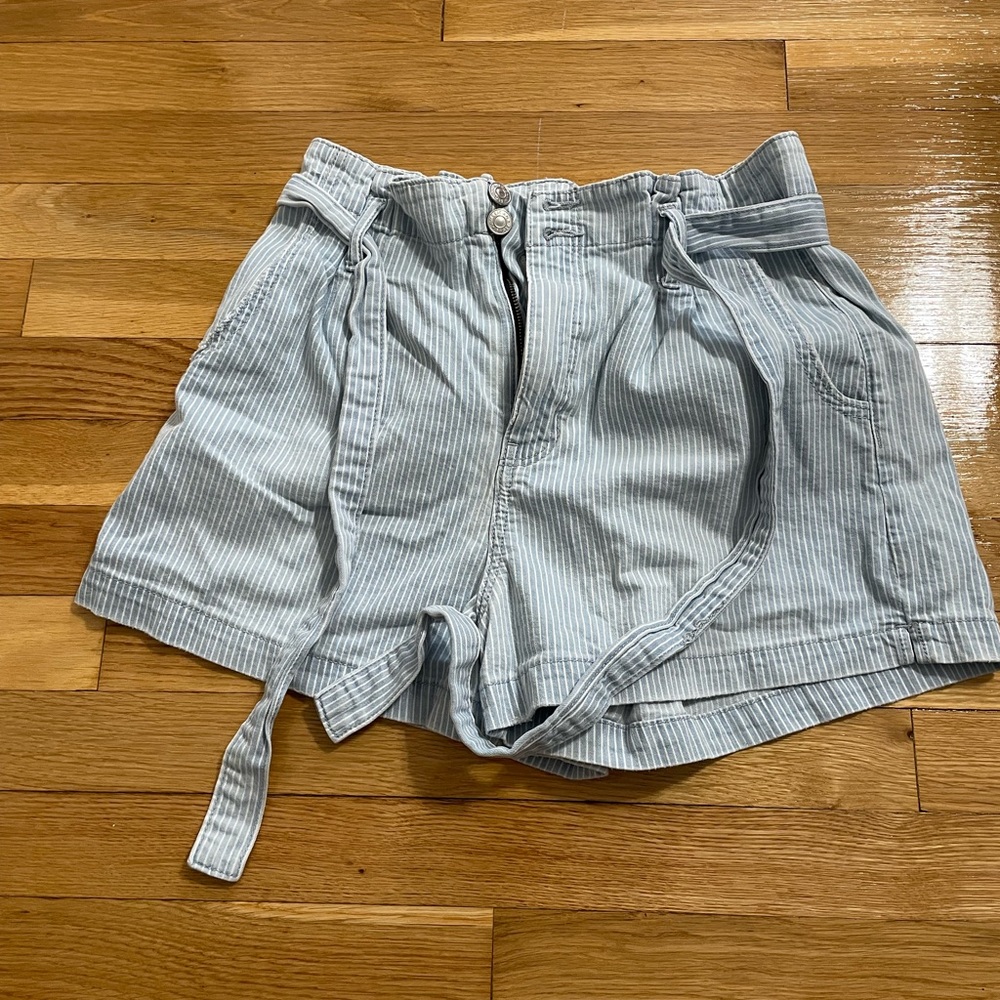 American Eagle Mom Shorts